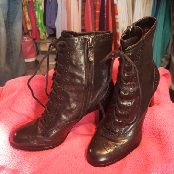 JOAN & DAVID ♡ CIRCA (C Jaggie) Soft Black Italian Leather Heeled Boots 5.5 - Picture 3 of 16